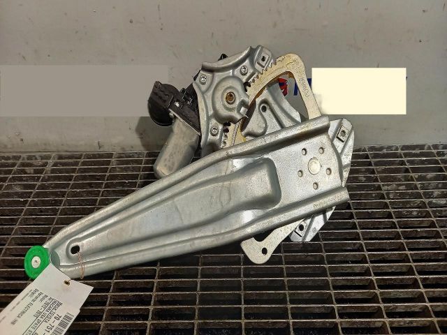 bontott TOYOTA AURIS Bal hátsó Ablakemelő Szerkezet (Elektromos)