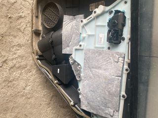 bontott TOYOTA AURIS Bal hátsó Ajtó Kárpit