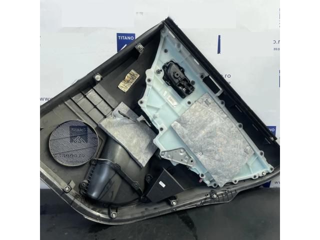 bontott TOYOTA AURIS Bal hátsó Ajtó Kárpit