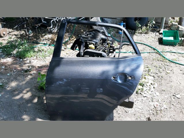 bontott TOYOTA AURIS Bal hátsó Ajtó (Üres lemez)