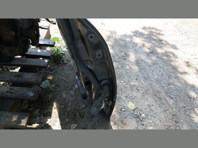 bontott TOYOTA AURIS Bal hátsó Ajtó (Üres lemez)