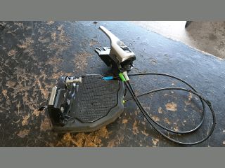 bontott TOYOTA AURIS Bal hátsó Ajtózár