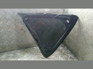 bontott TOYOTA AURIS Bal hátsó Fixüveg (Ajtóban)