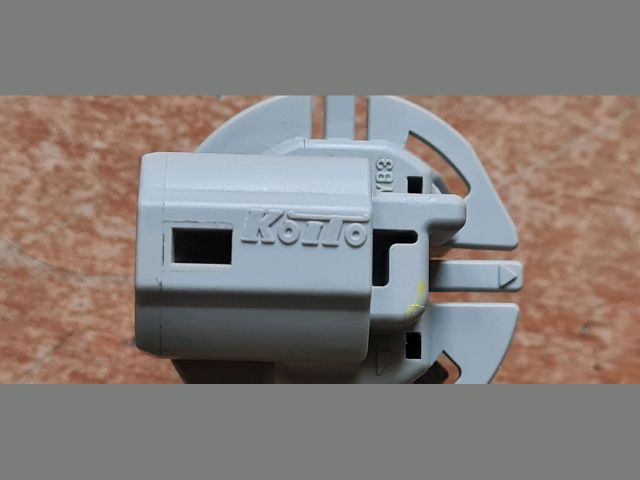 bontott TOYOTA AURIS Bal Hátsó Lámpa Foglalat