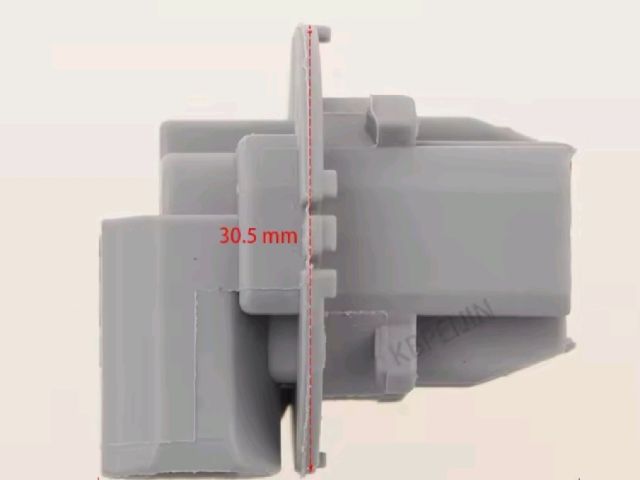 bontott TOYOTA AURIS Bal Hátsó Lámpa Foglalat