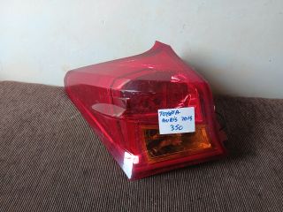 bontott TOYOTA AURIS Bal Hátsó Lámpa