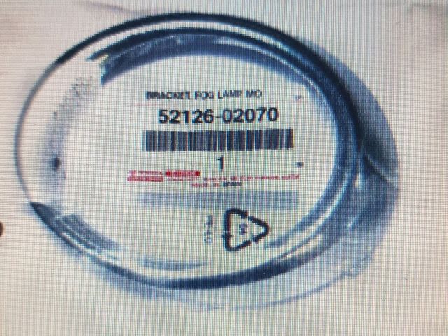 bontott TOYOTA AURIS Bal Ködfényszóró Lámpakeret