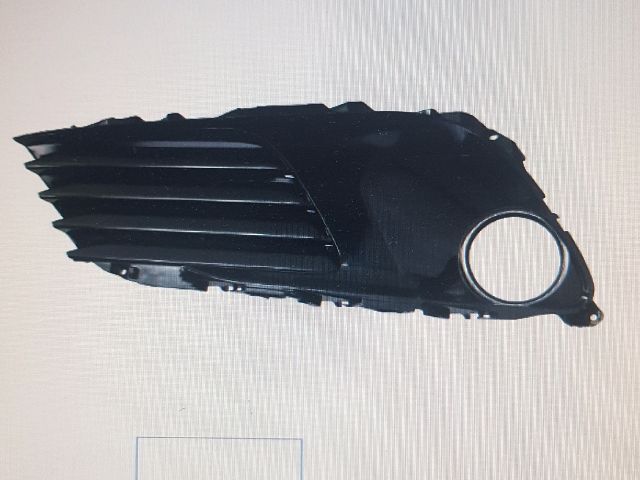 bontott TOYOTA AURIS Bal Ködfényszóró Lámpakeret