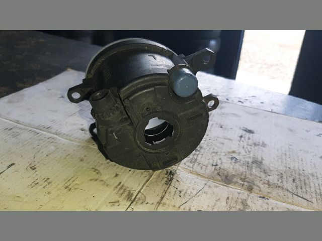 bontott TOYOTA AURIS Bal Ködfényszóró