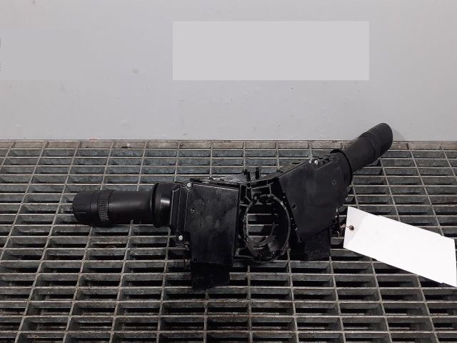 bontott TOYOTA AURIS Bal Kormánykapcsoló Irányjelző