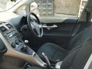 bontott TOYOTA AURIS Bal Övfeszítő Biztonsági Öv