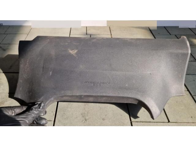 bontott TOYOTA AURIS Bal Térdlégzsák