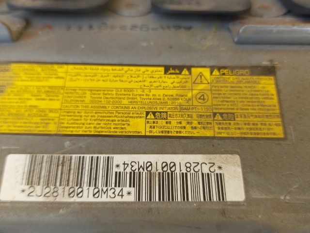 bontott TOYOTA AURIS Bal Térdlégzsák