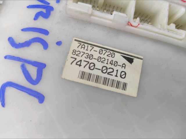 bontott TOYOTA AURIS Biztosítéktábla Utastér