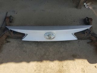 bontott TOYOTA AURIS Csomagtérajtó Díszléc