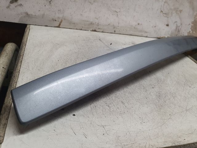 bontott TOYOTA AURIS Csomagtérajtó Díszléc