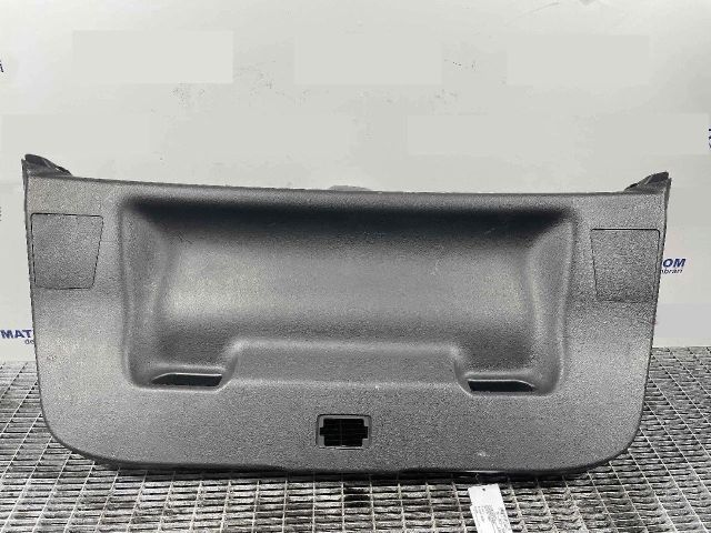 bontott TOYOTA AURIS Csomagtérajtó Kárpit