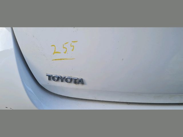 bontott TOYOTA AURIS Csomagtérajtó (Üres lemez)
