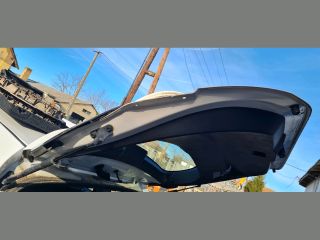 bontott TOYOTA AURIS Csomagtérajtó (Üres lemez)