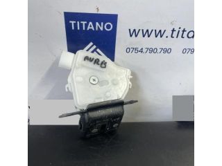 bontott TOYOTA AURIS Csomagtérajtó Zárszerkezet