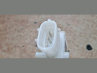 bontott TOYOTA AURIS Csomagtérajtó Zárszerkezet