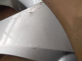 bontott TOYOTA AURIS Dísztárcsa (1 db)