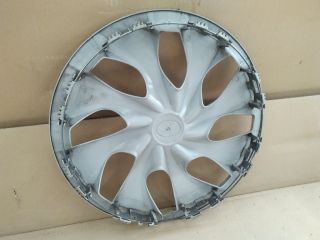 bontott TOYOTA AURIS Dísztárcsa (1 db)