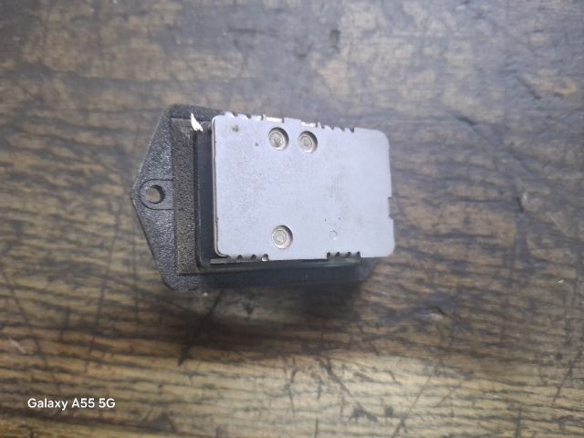 bontott TOYOTA AURIS Előtét Ellenállás Fűtőmotor