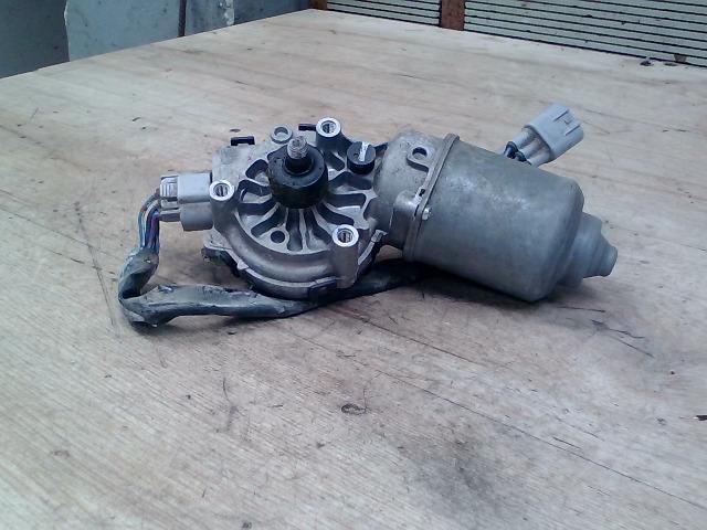 bontott TOYOTA AURIS Első Ablaktörlő Motor