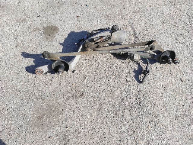 bontott TOYOTA AURIS Első Ablaktörlő Motor