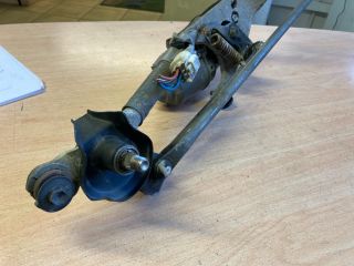 bontott TOYOTA AURIS Első Ablaktörlő Szerkezet Motorral