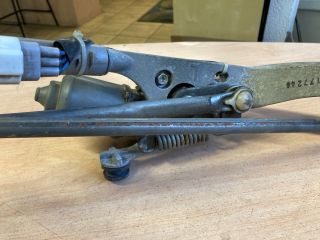 bontott TOYOTA AURIS Első Ablaktörlő Szerkezet Motorral