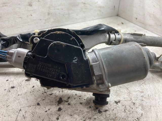 bontott TOYOTA AURIS Első Ablaktörlő Szerkezet Motorral