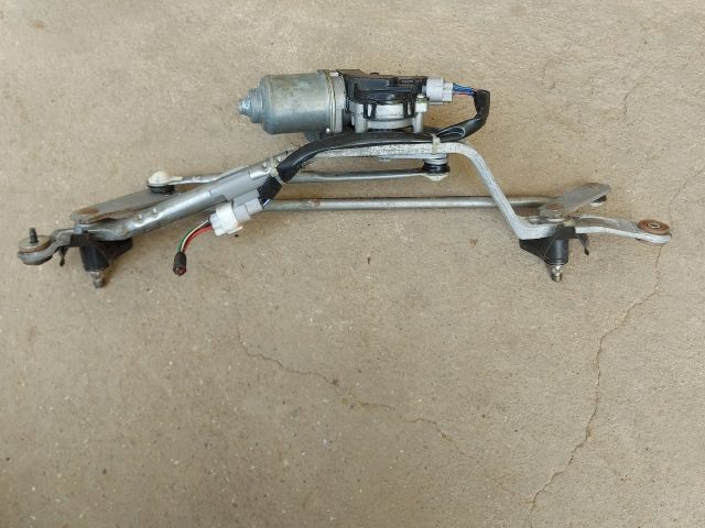 bontott TOYOTA AURIS Első Ablaktörlő Szerkezet Motorral