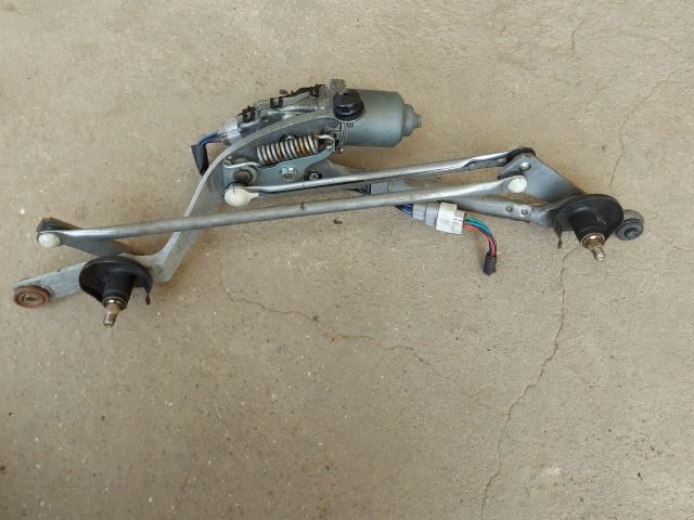 bontott TOYOTA AURIS Első Ablaktörlő Szerkezet Motorral