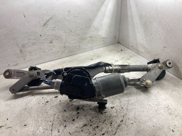 bontott TOYOTA AURIS Első Ablaktörlő Szerkezet Motorral