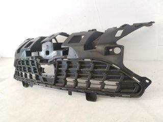 bontott TOYOTA AURIS Első Lökhárító Alsó Középső Díszrács