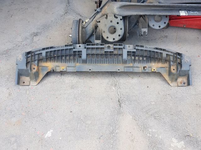 bontott TOYOTA AURIS Első Lökhárító Alsó (Műanyag)