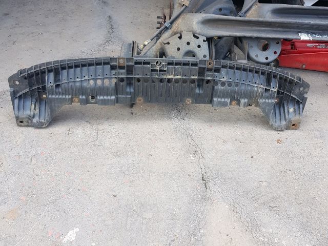 bontott TOYOTA AURIS Első Lökhárító Alsó (Műanyag)