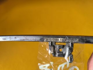 bontott TOYOTA AURIS Első Lökhárító Díszléc