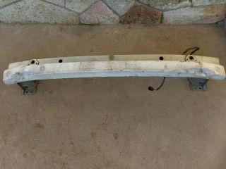 bontott TOYOTA AURIS Első Lökhárító Merevítő (Fém)