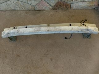 bontott TOYOTA AURIS Első Lökhárító Merevítő (Fém)