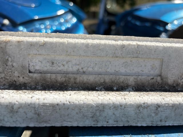 bontott TOYOTA AURIS Első Lökhárító Ütközés Elnyelő Hab