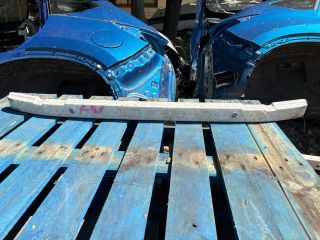 bontott TOYOTA AURIS Első Lökhárító Ütközés Elnyelő Hab