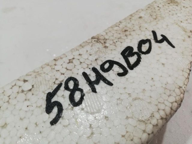 bontott TOYOTA AURIS Első Lökhárító Ütközés Elnyelő Hab