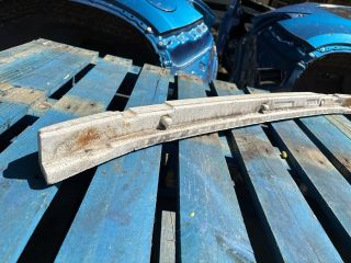 bontott TOYOTA AURIS Első Lökhárító Ütközés Elnyelő Hab