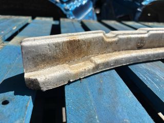 bontott TOYOTA AURIS Első Lökhárító Ütközés Elnyelő Hab