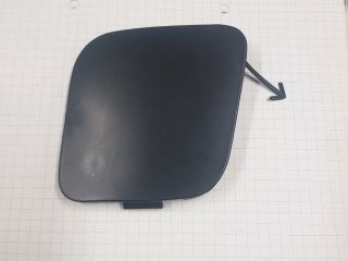 bontott TOYOTA AURIS Első Vonószem Burkolat