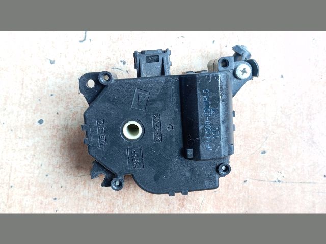 bontott TOYOTA AURIS Fűtés Állító Motor