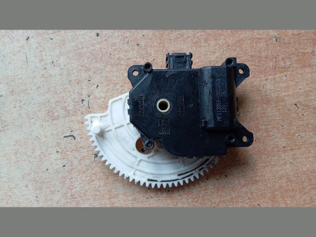 bontott TOYOTA AURIS Fűtés Állító Motor